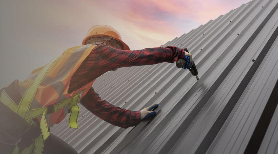 Professional residential roofers in Montreal, MO